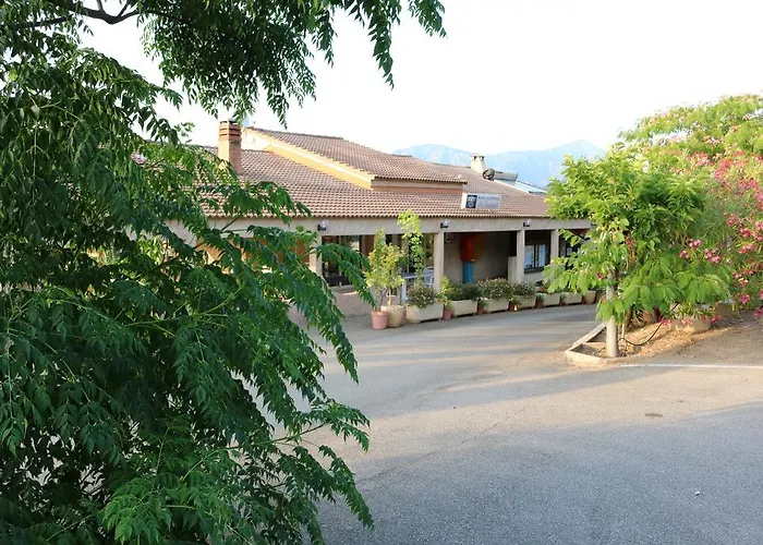 Les Couchants Kamp alanı