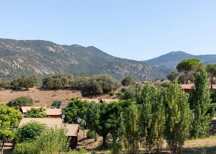 Les Couchants 营地