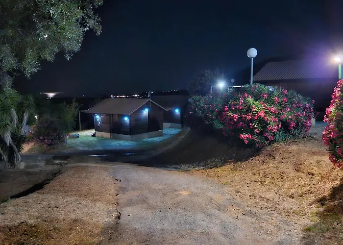 Les Couchants Kamp alanı